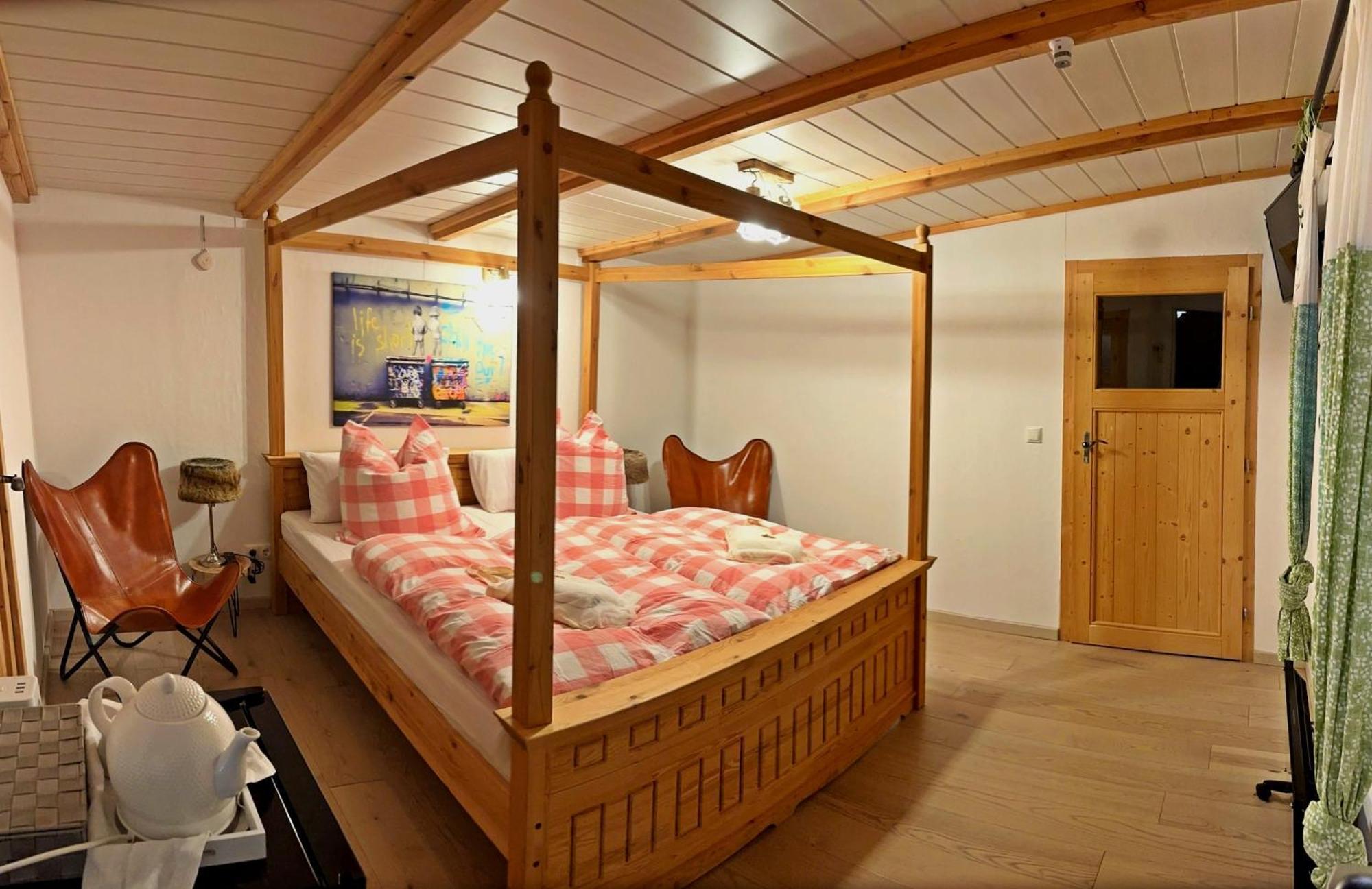 La Maison Pritzwalk - Bett & Bike Esterno foto